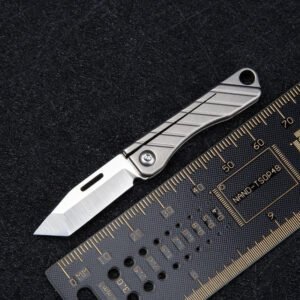 Porte-clef Mini Couteau Pliant en Alliage de Titane TC4 - pointe en angle